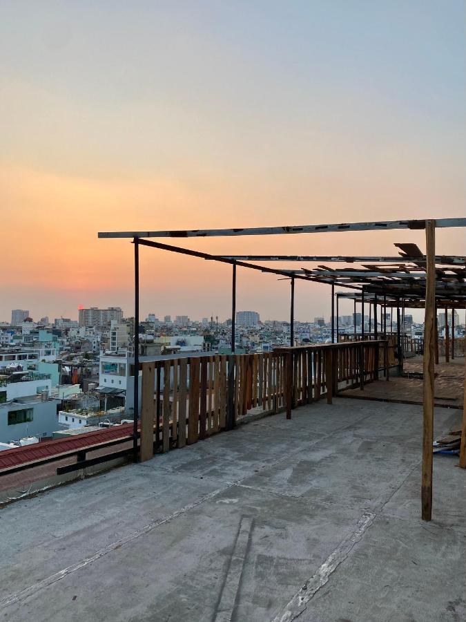 The Gk House Hostel, Ecolliving, Central City, Natural Wooden, Chill View Rooftop, Restaurant And Cocktail Bar Хошимин Екстериор снимка