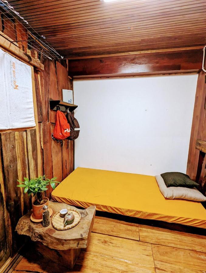 The Gk House Hostel, Ecolliving, Central City, Natural Wooden, Chill View Rooftop, Restaurant And Cocktail Bar Хошимин Екстериор снимка