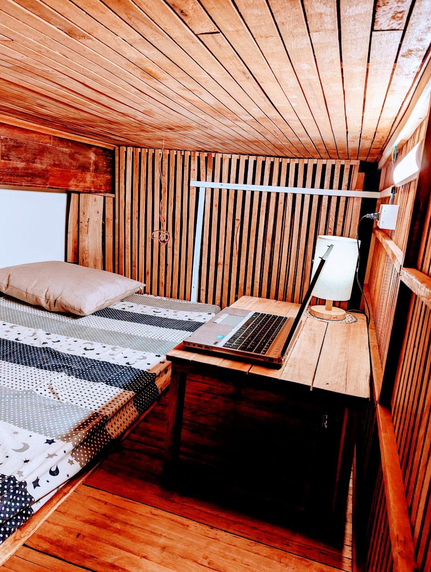The Gk House Hostel, Ecolliving, Central City, Natural Wooden, Chill View Rooftop, Restaurant And Cocktail Bar Хошимин Екстериор снимка