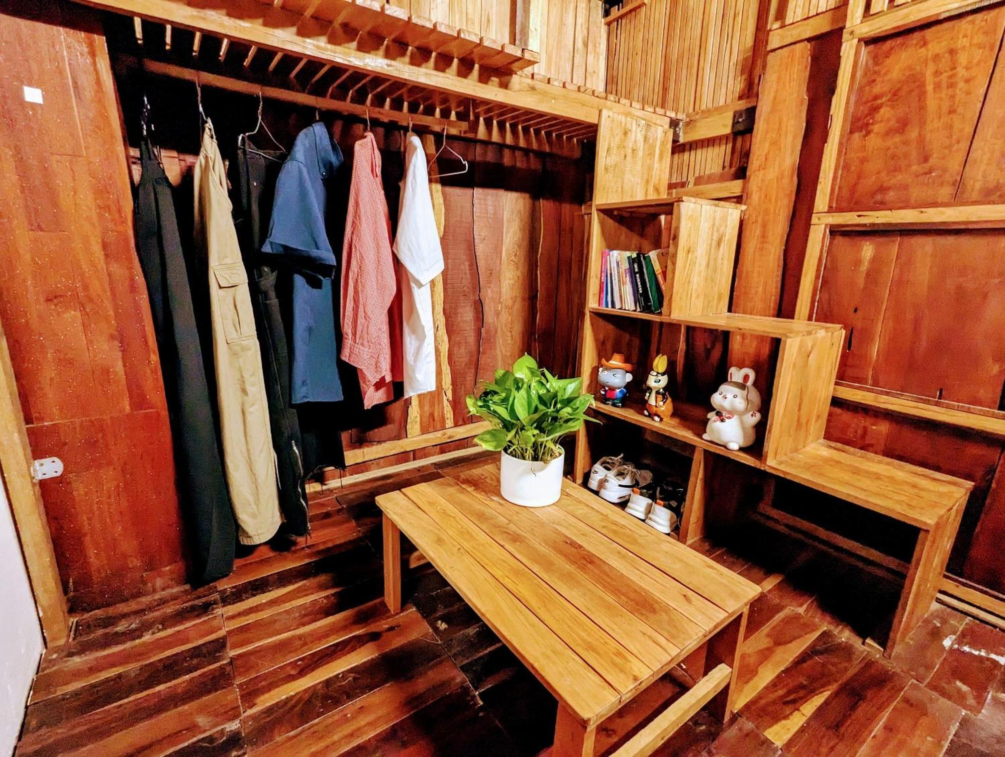 The Gk House Hostel, Ecolliving, Central City, Natural Wooden, Chill View Rooftop, Restaurant And Cocktail Bar Хошимин Екстериор снимка