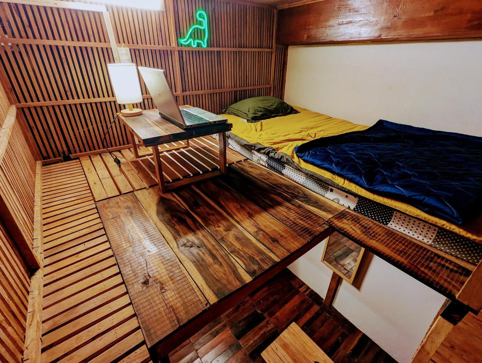 The Gk House Hostel, Ecolliving, Central City, Natural Wooden, Chill View Rooftop, Restaurant And Cocktail Bar Хошимин Екстериор снимка