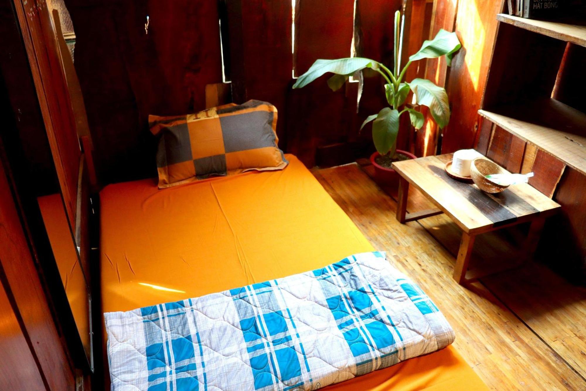 The Gk House Hostel, Ecolliving, Central City, Natural Wooden, Chill View Rooftop, Restaurant And Cocktail Bar Хошимин Екстериор снимка