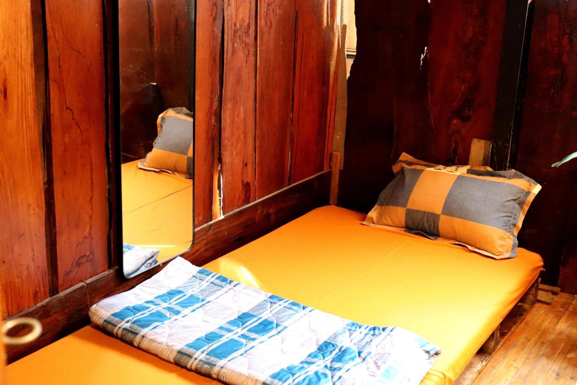 The Gk House Hostel, Ecolliving, Central City, Natural Wooden, Chill View Rooftop, Restaurant And Cocktail Bar Хошимин Екстериор снимка